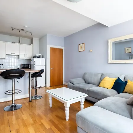 2 Bed With Roof Terrace 10 Min Walk To River Liffey