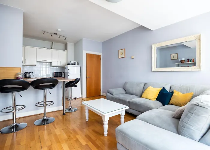 2 Bed With Roof Terrace 10 Min Walk To River Liffey